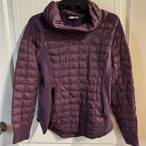 Women’s north face coat